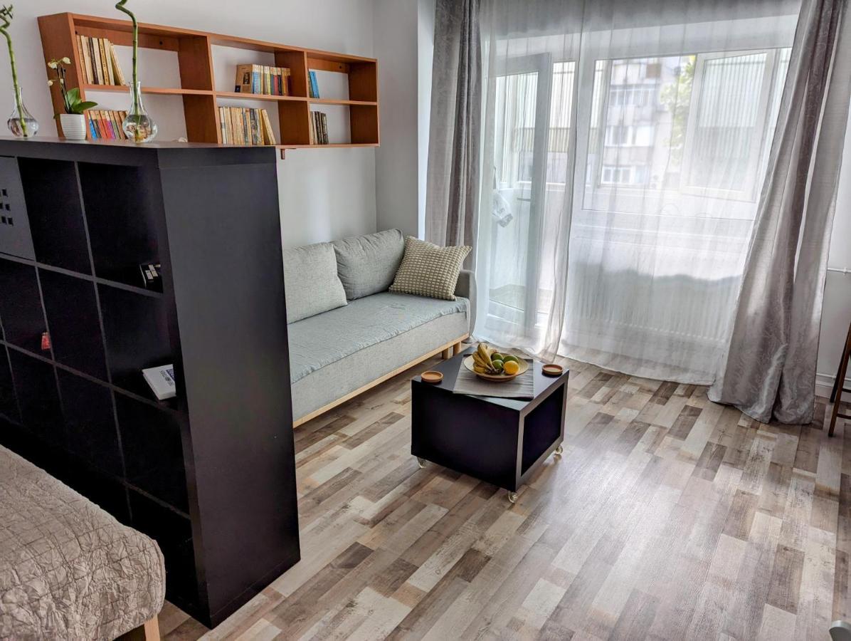 Sebastian Studio Apartment Bucarest Extérieur photo