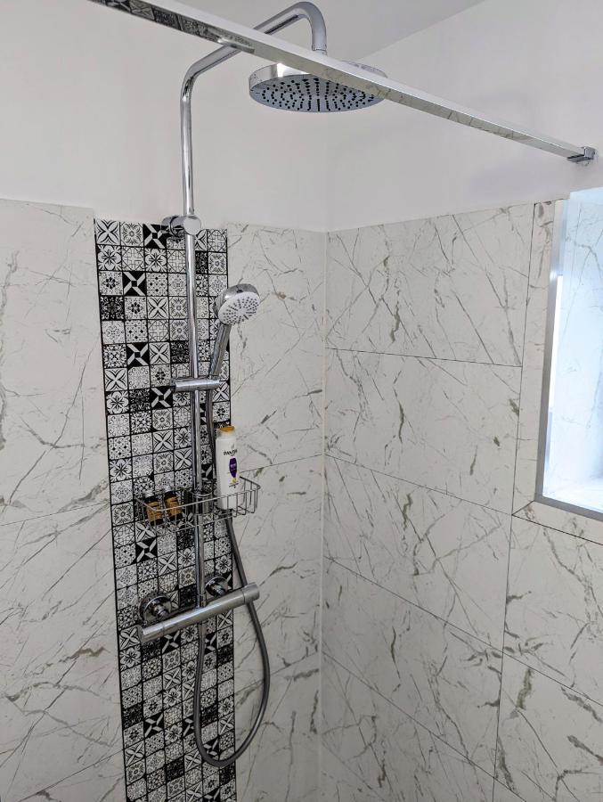 Sebastian Studio Apartment Bucarest Extérieur photo